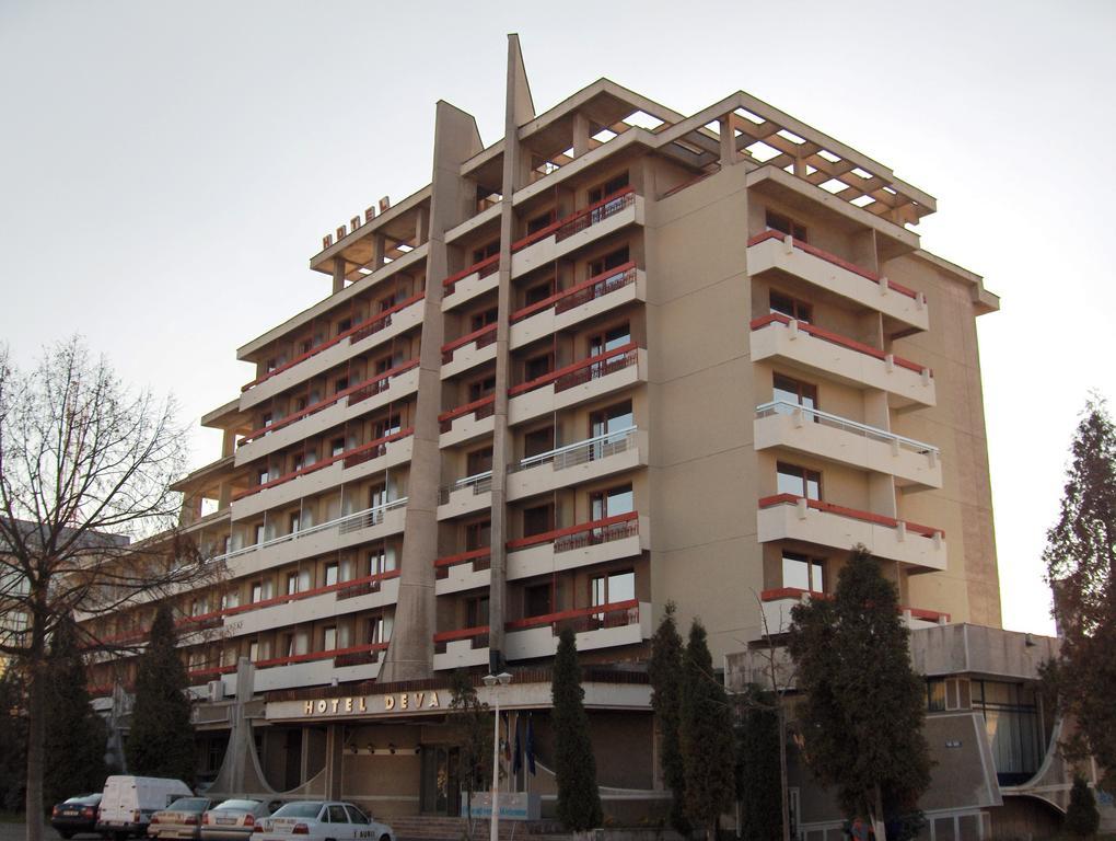Hotel Deva Buitenkant foto